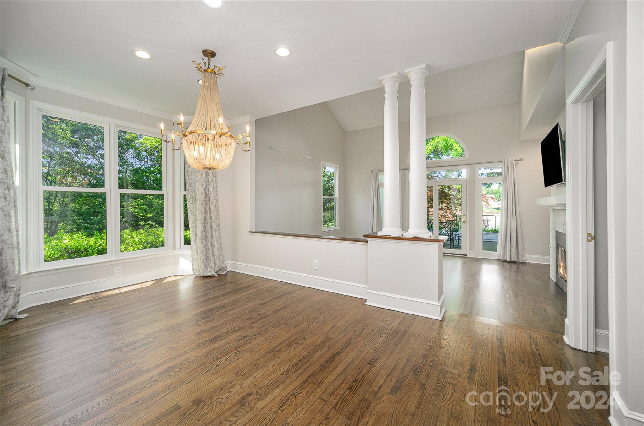 Pointe Regatta - Residential