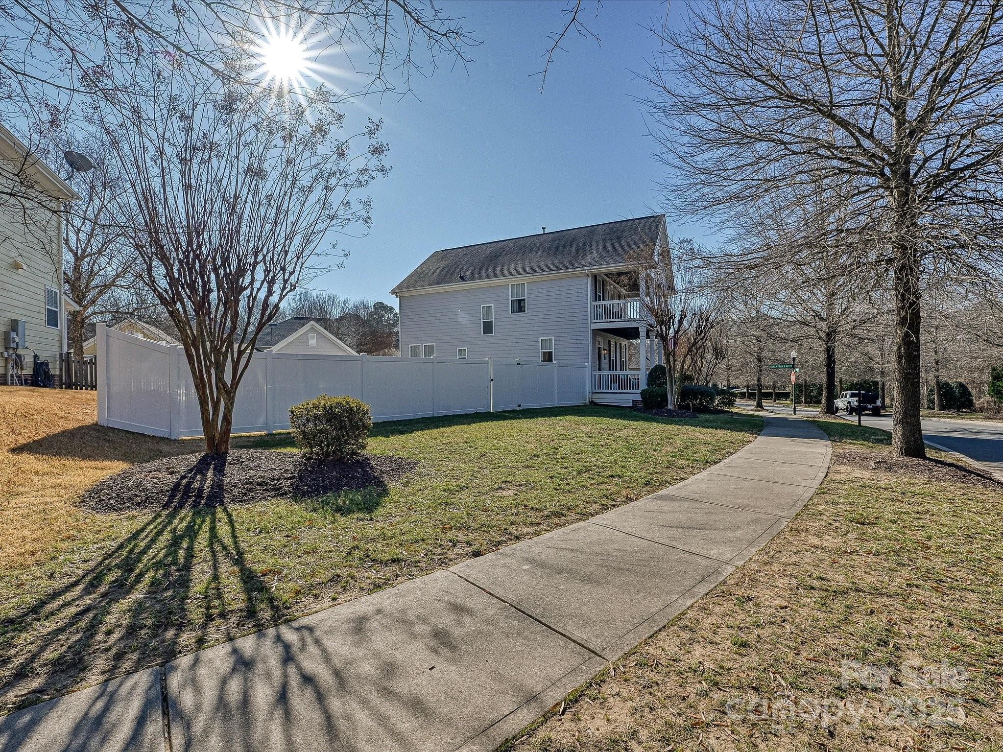 10020 Vanguard Parkway