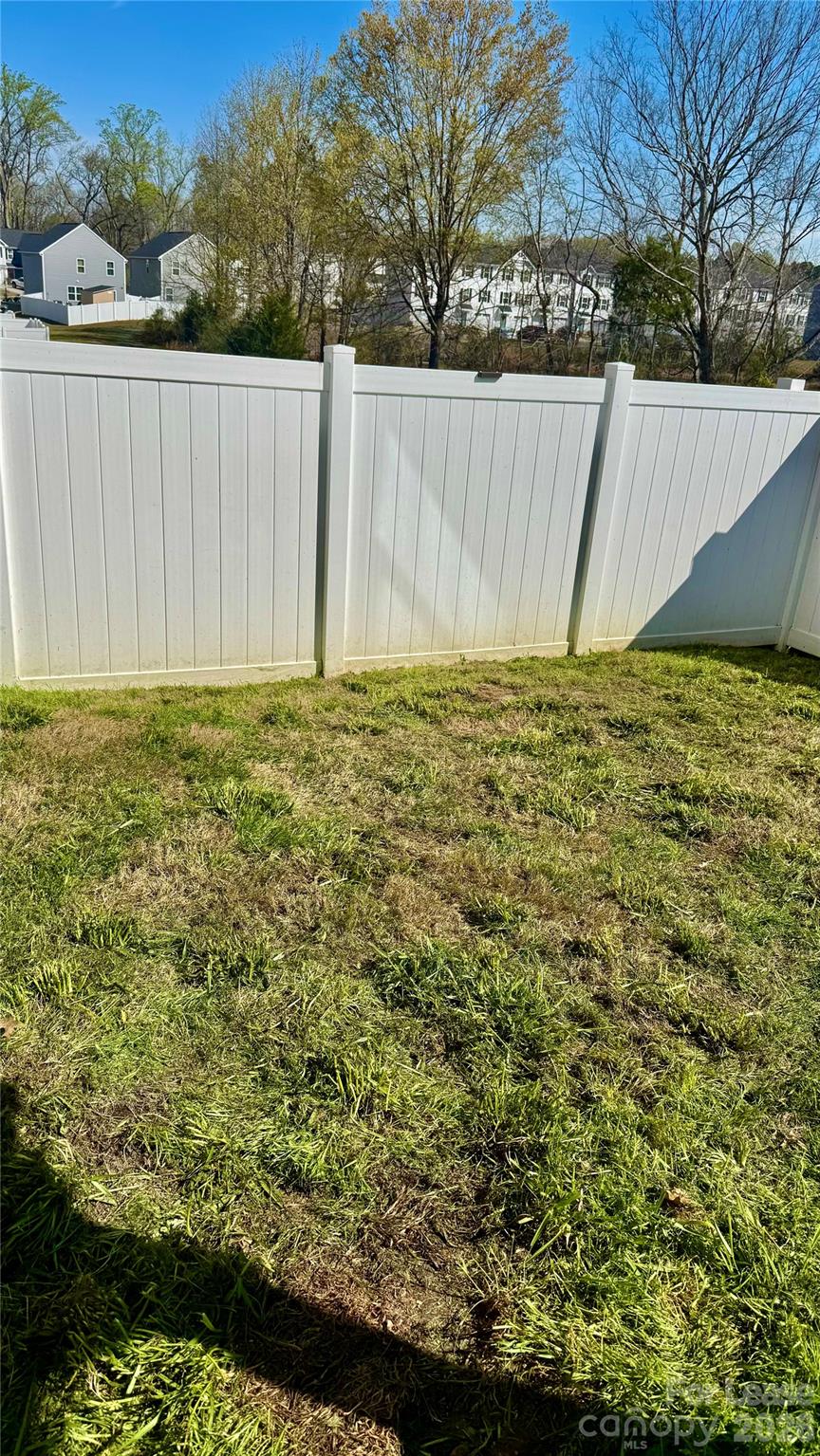 Dillon Lakes - Residential Lease