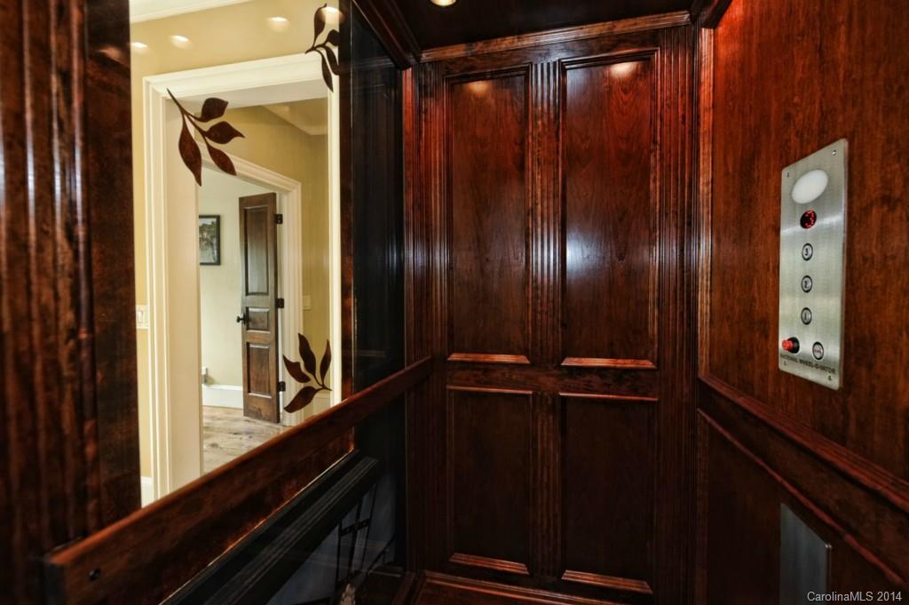 The Palisades - Residential