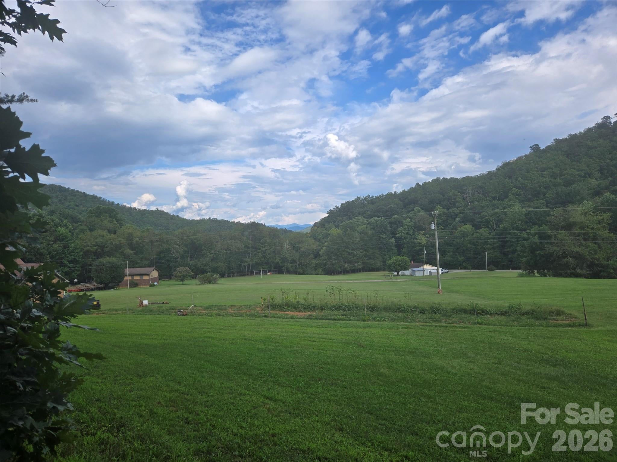 000 Sugar Fork Road