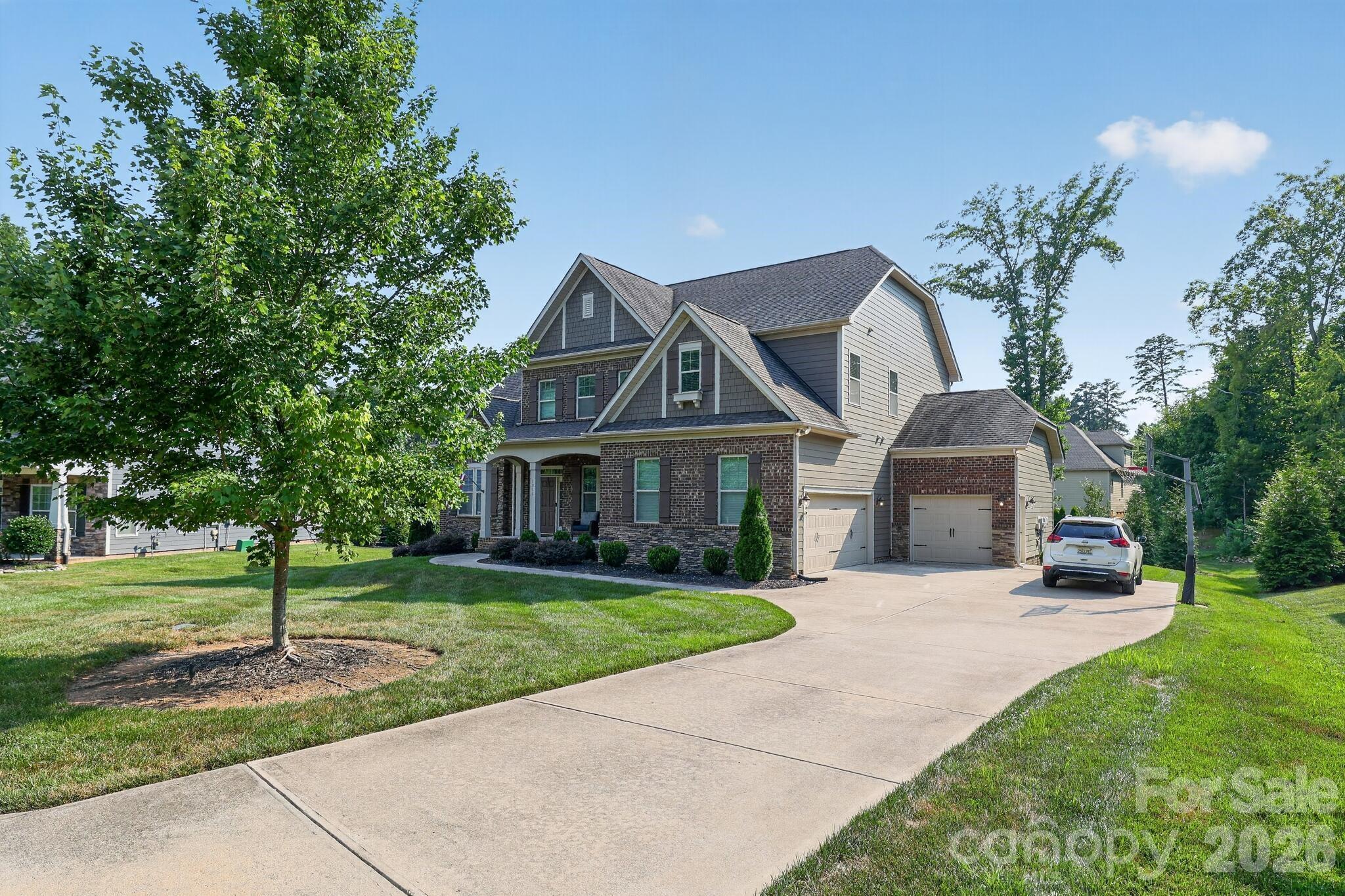 1016 Kara Court