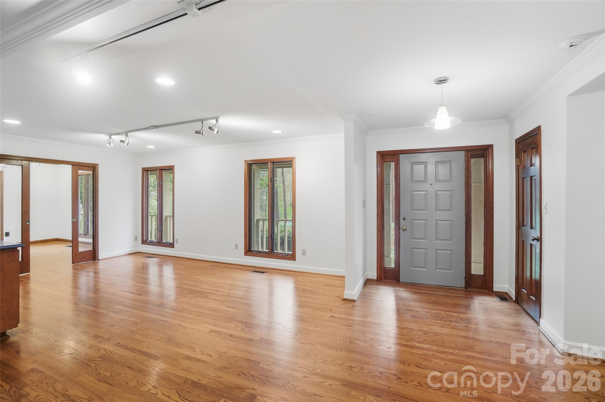 534 Aldeborough Lane