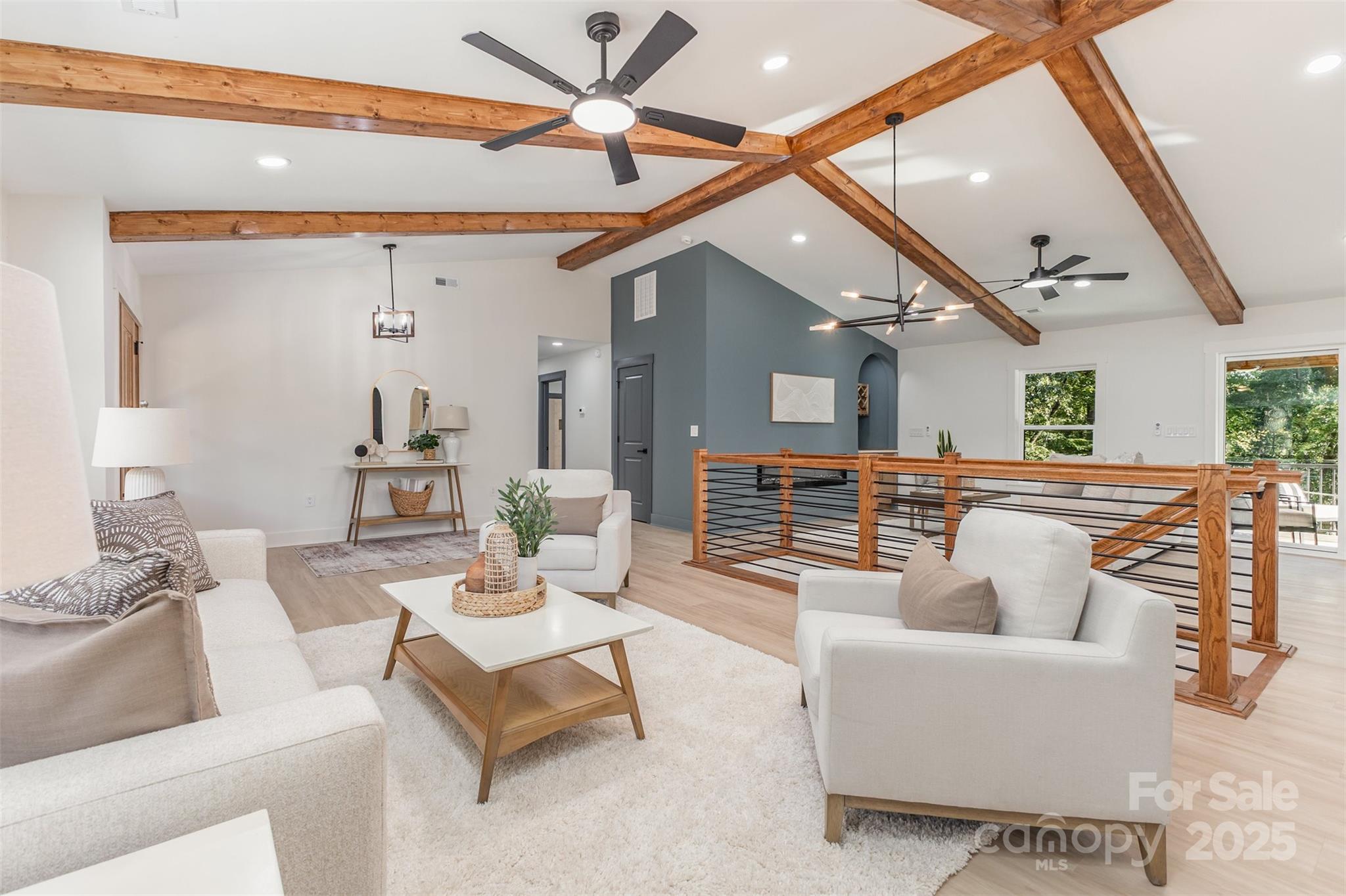 345 Kentberry Drive