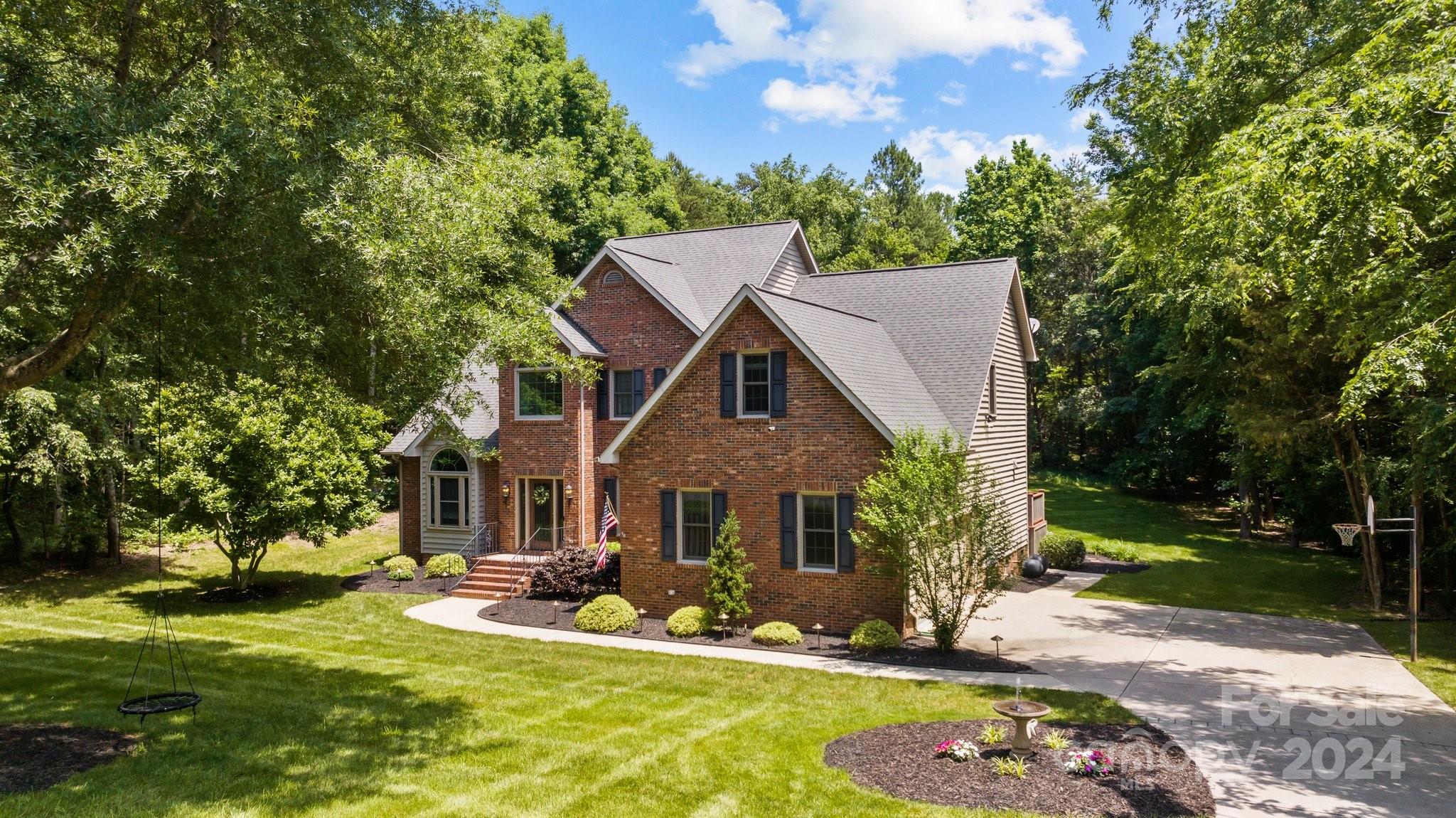 Hamilton Place - Residential