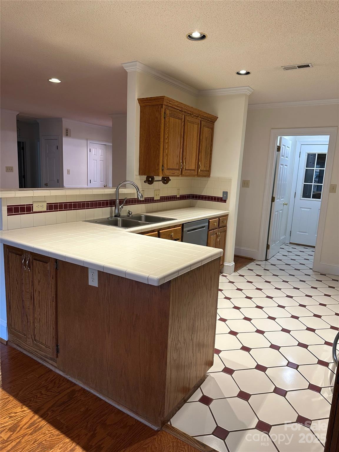 2164 Mill House Lane