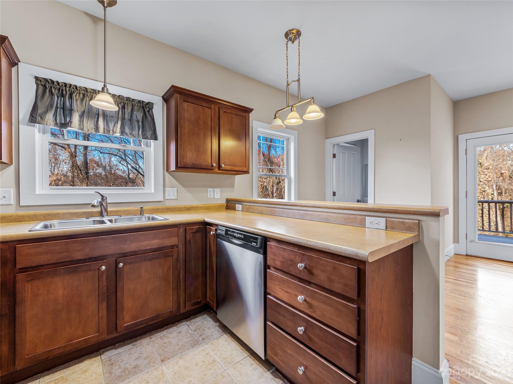 Cottage Park - Residential