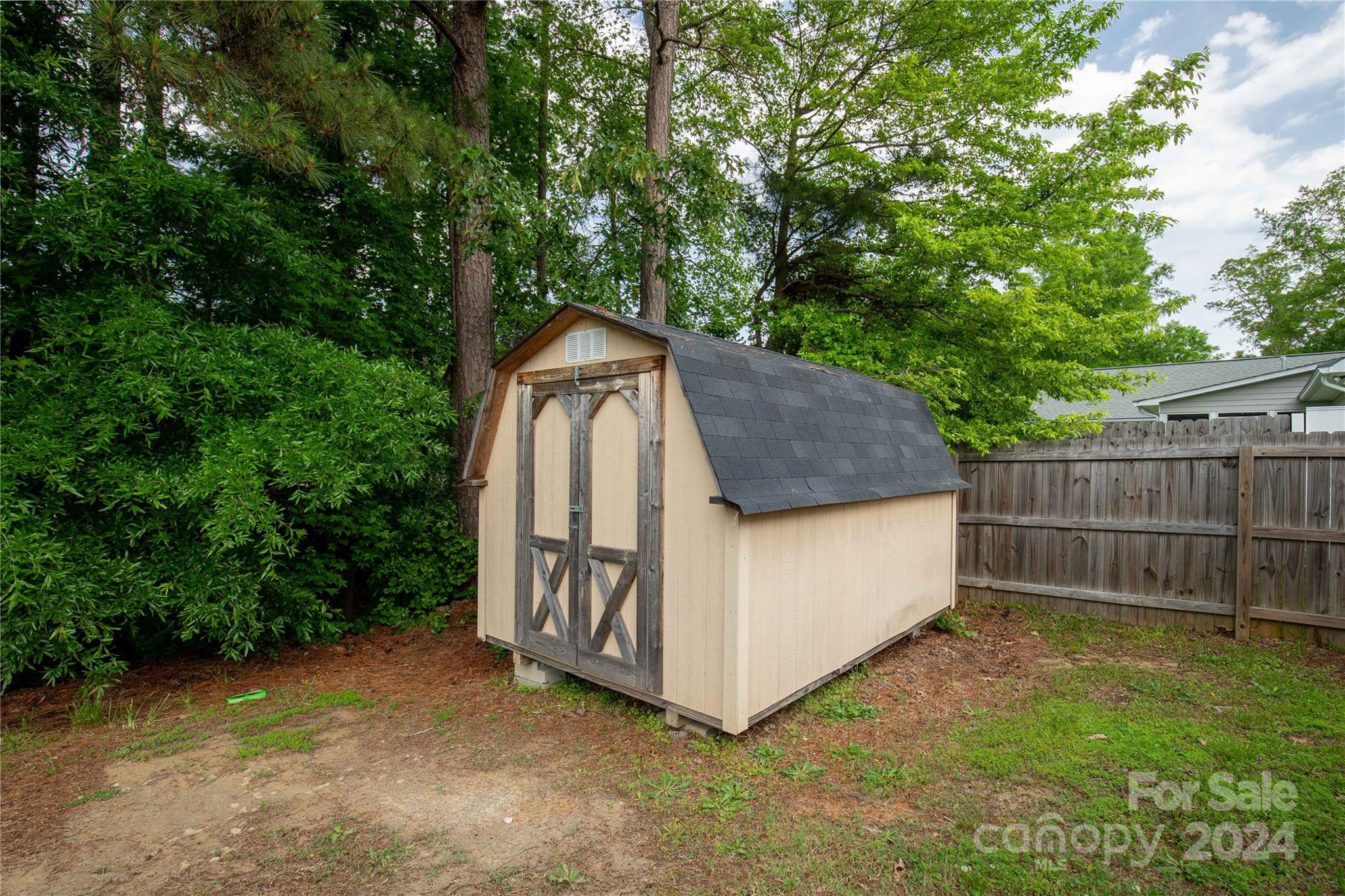 Green Acres - Residential