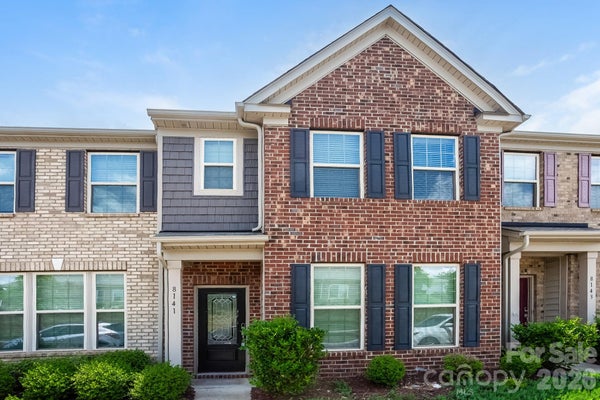 8141 ENGLISH CLOVER LN, FORT MILL, SC 29707 - Image 3373d7056cd97b4b617ecaa7c8af21fb/3715706493