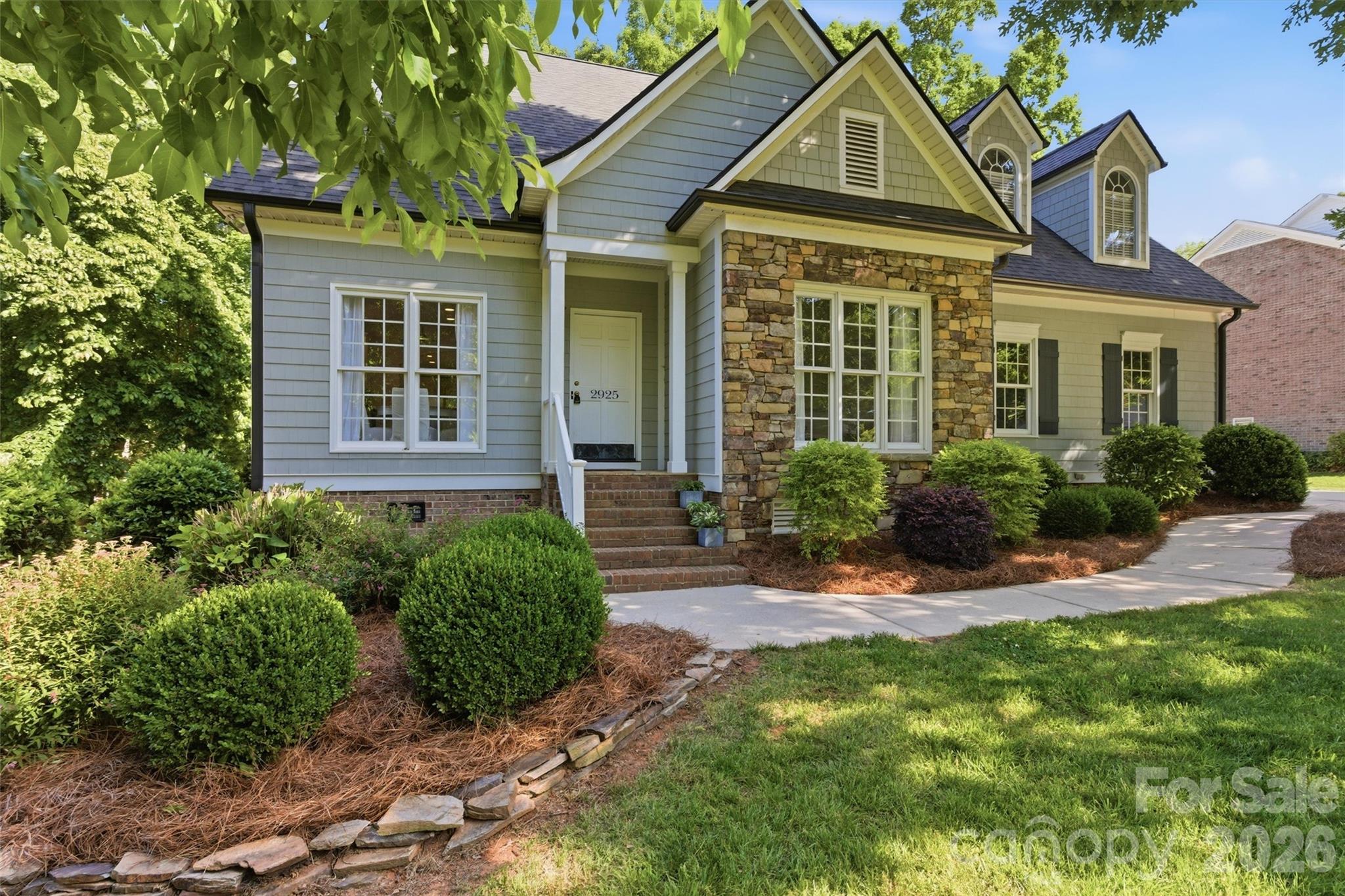 2925 Arbor Knoll