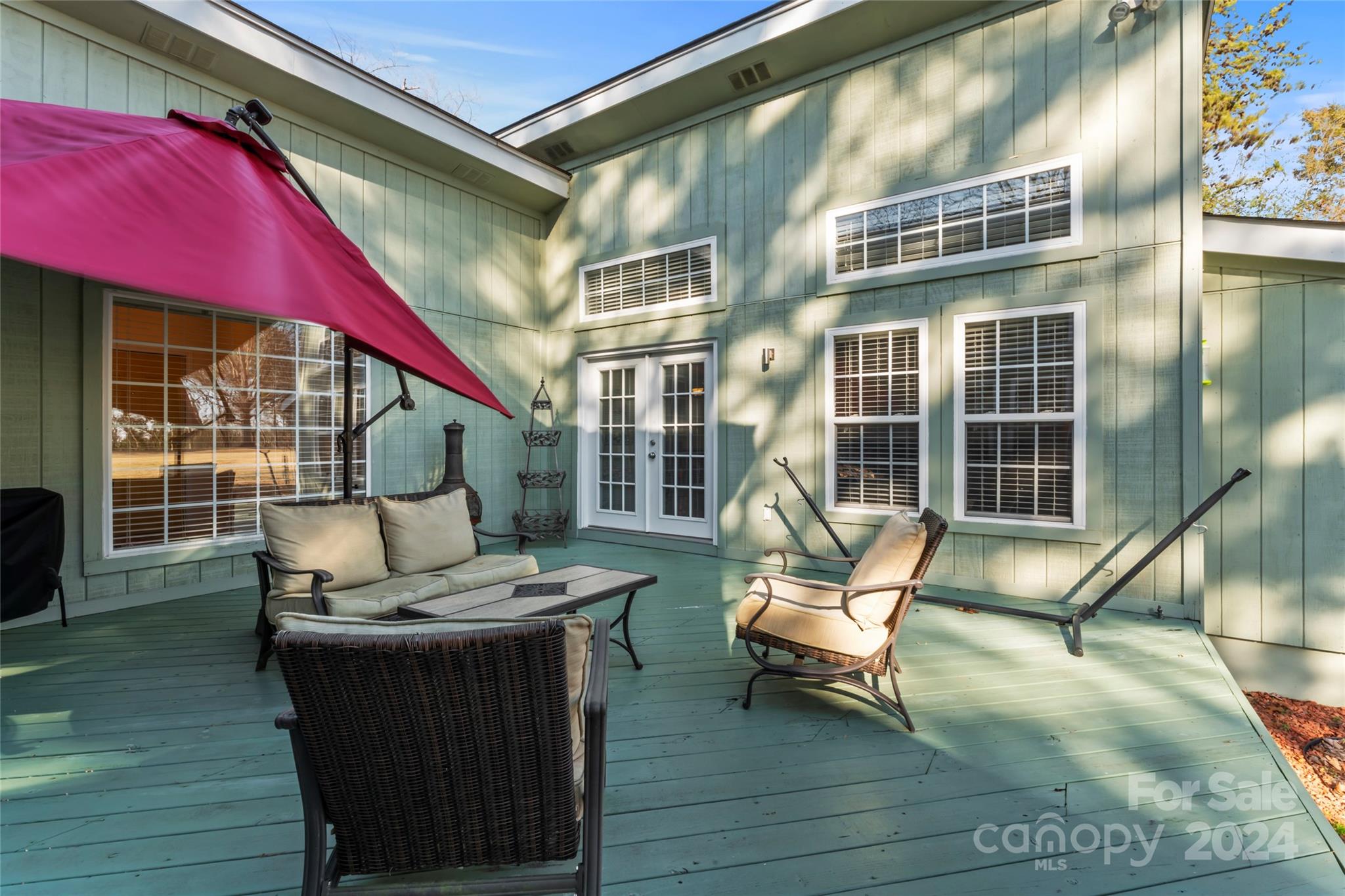 Tega Cay - Residential