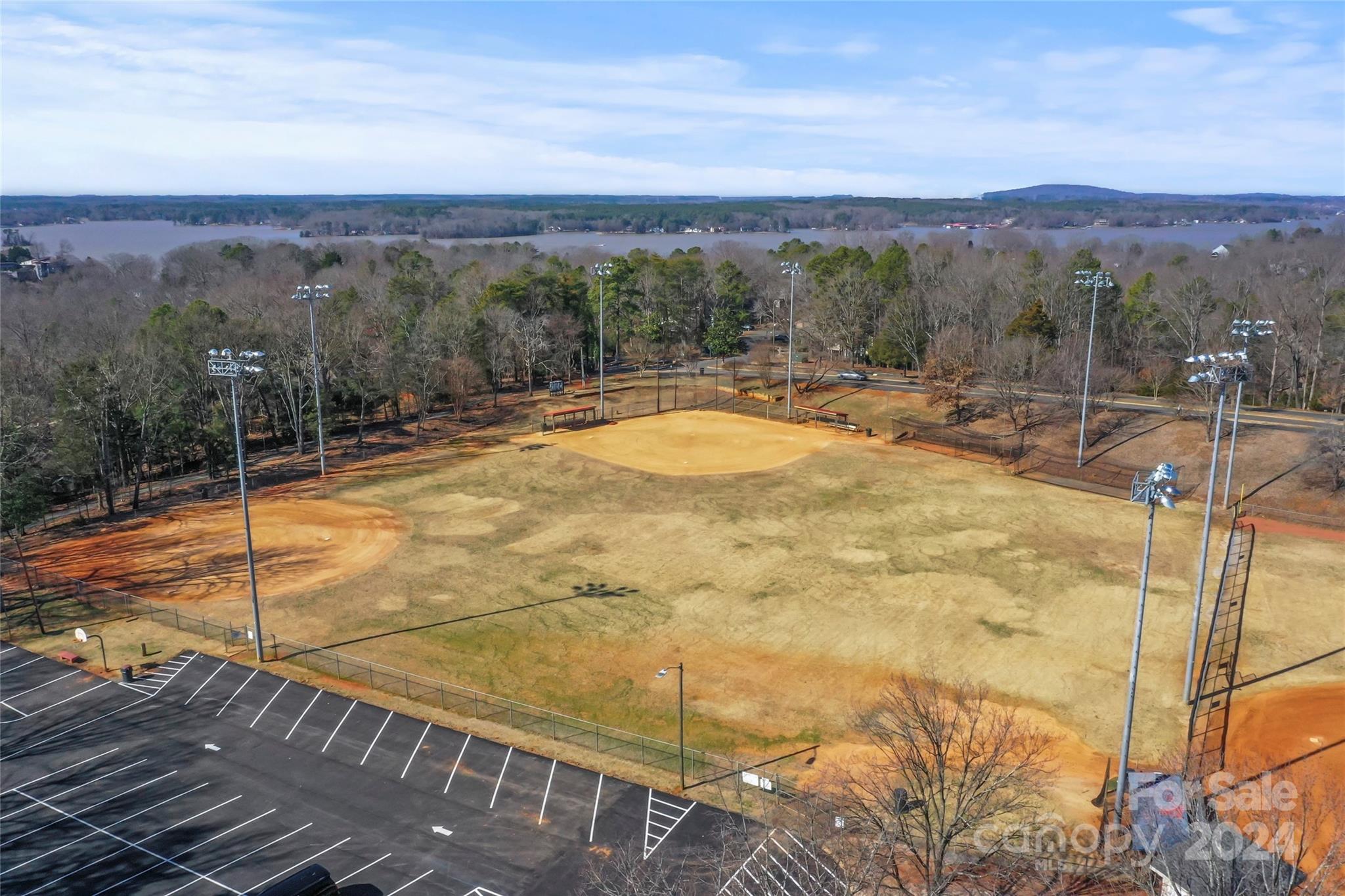 Tega Cay - Residential