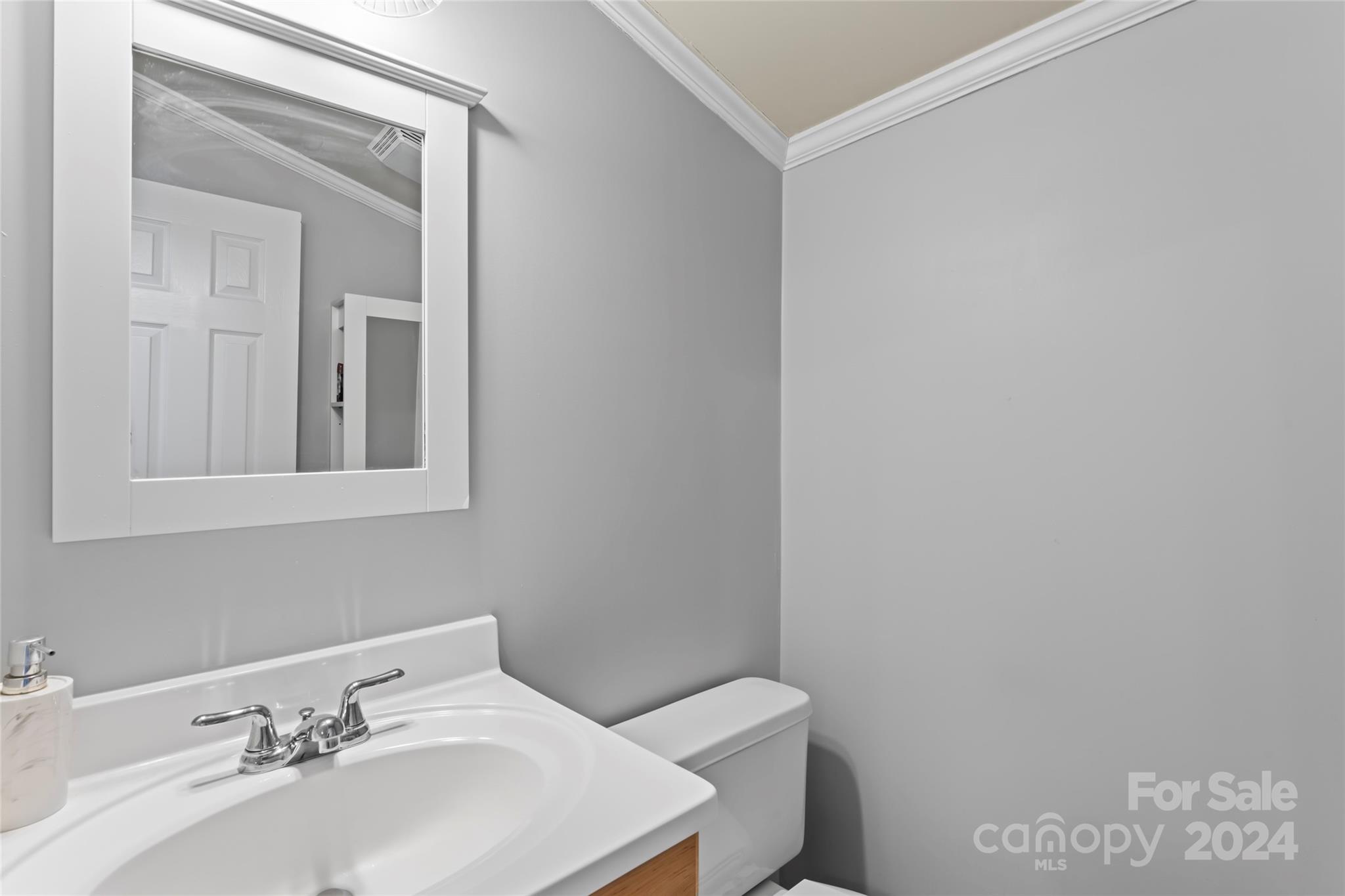 Tega Cay - Residential