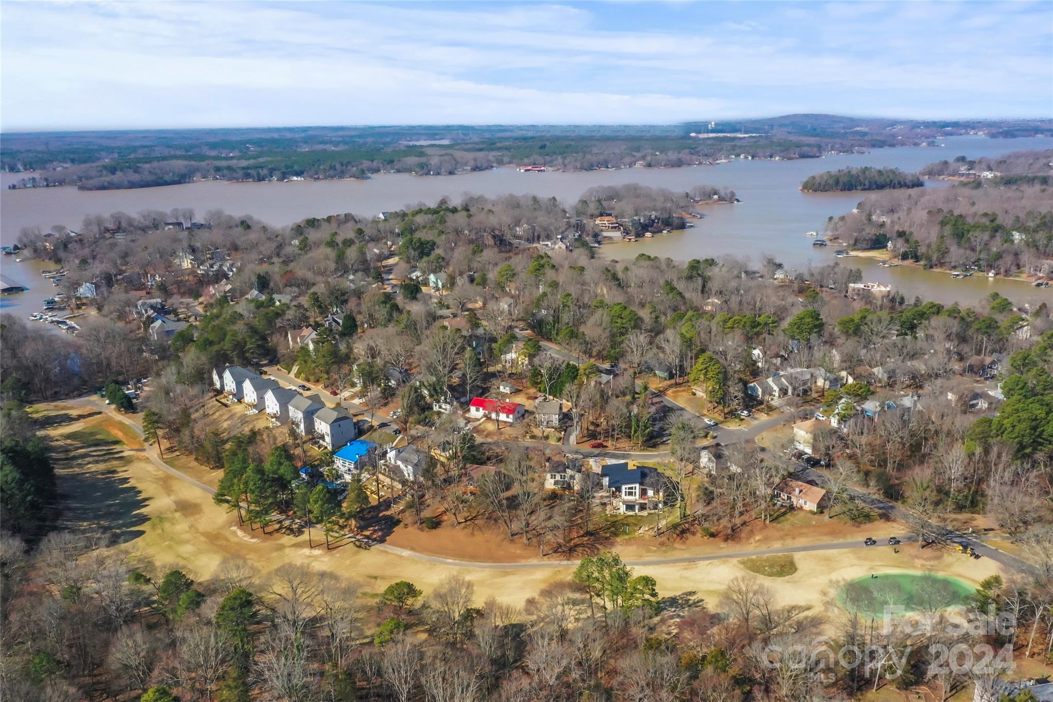 Tega Cay - Residential