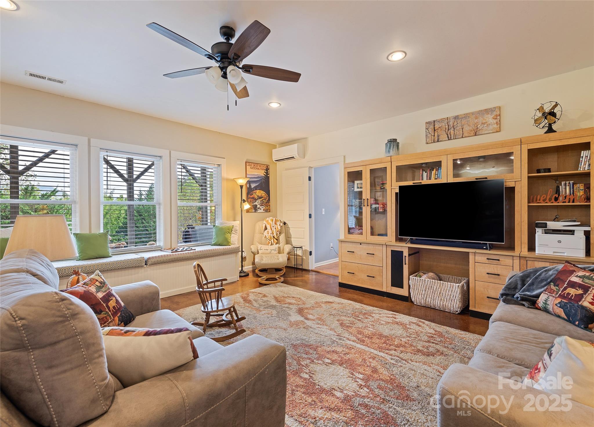 Village at the Glens - Residential