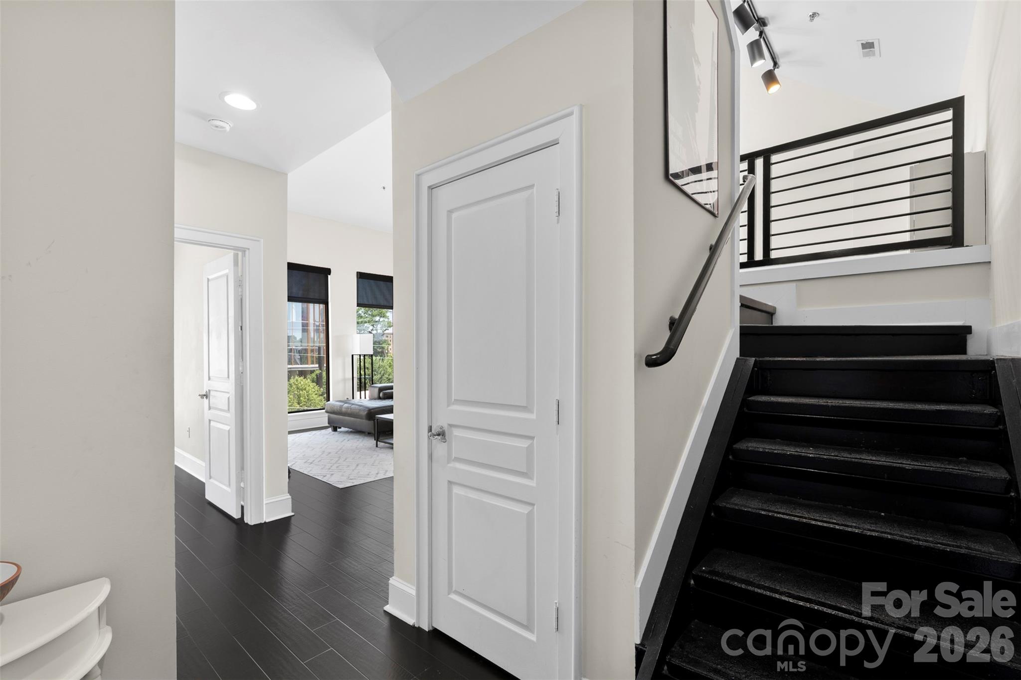 Park Avenue Condominiums - Residential