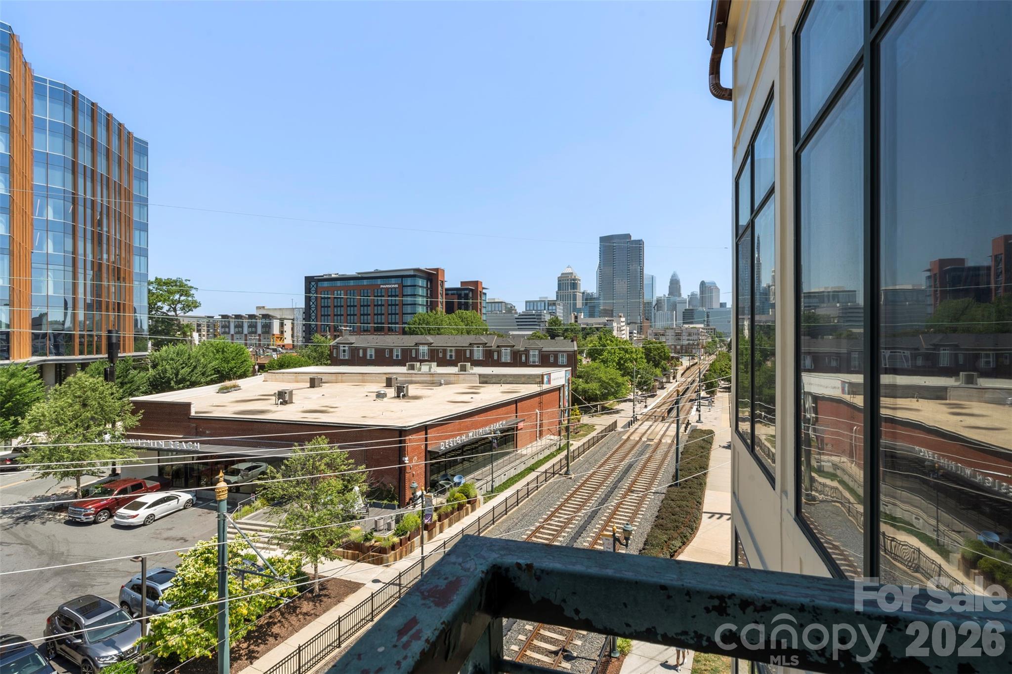 Park Avenue Condominiums - Residential