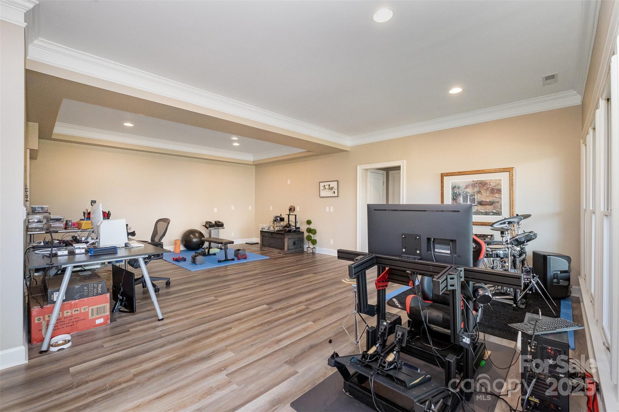 The Peninsula - Residential