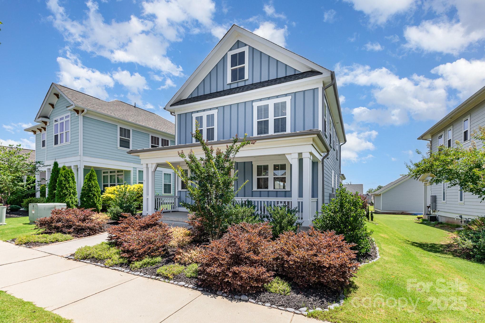 1541 Riverwalk Parkway