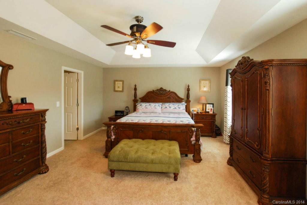 Lake Ridge - Residential