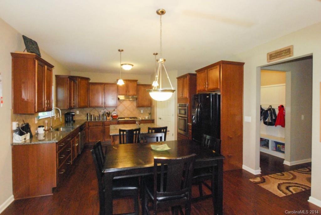 Lake Ridge - Residential