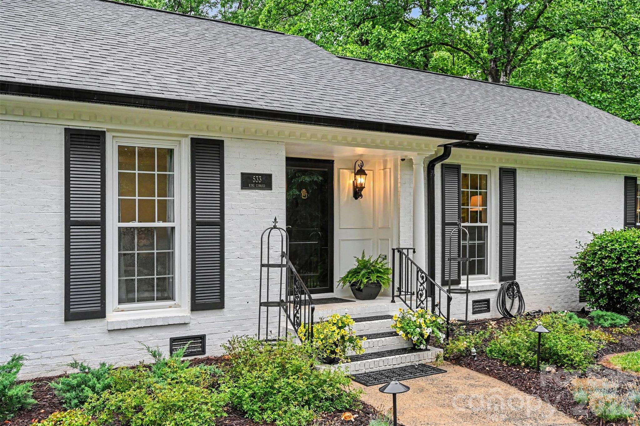533 King Edward Road