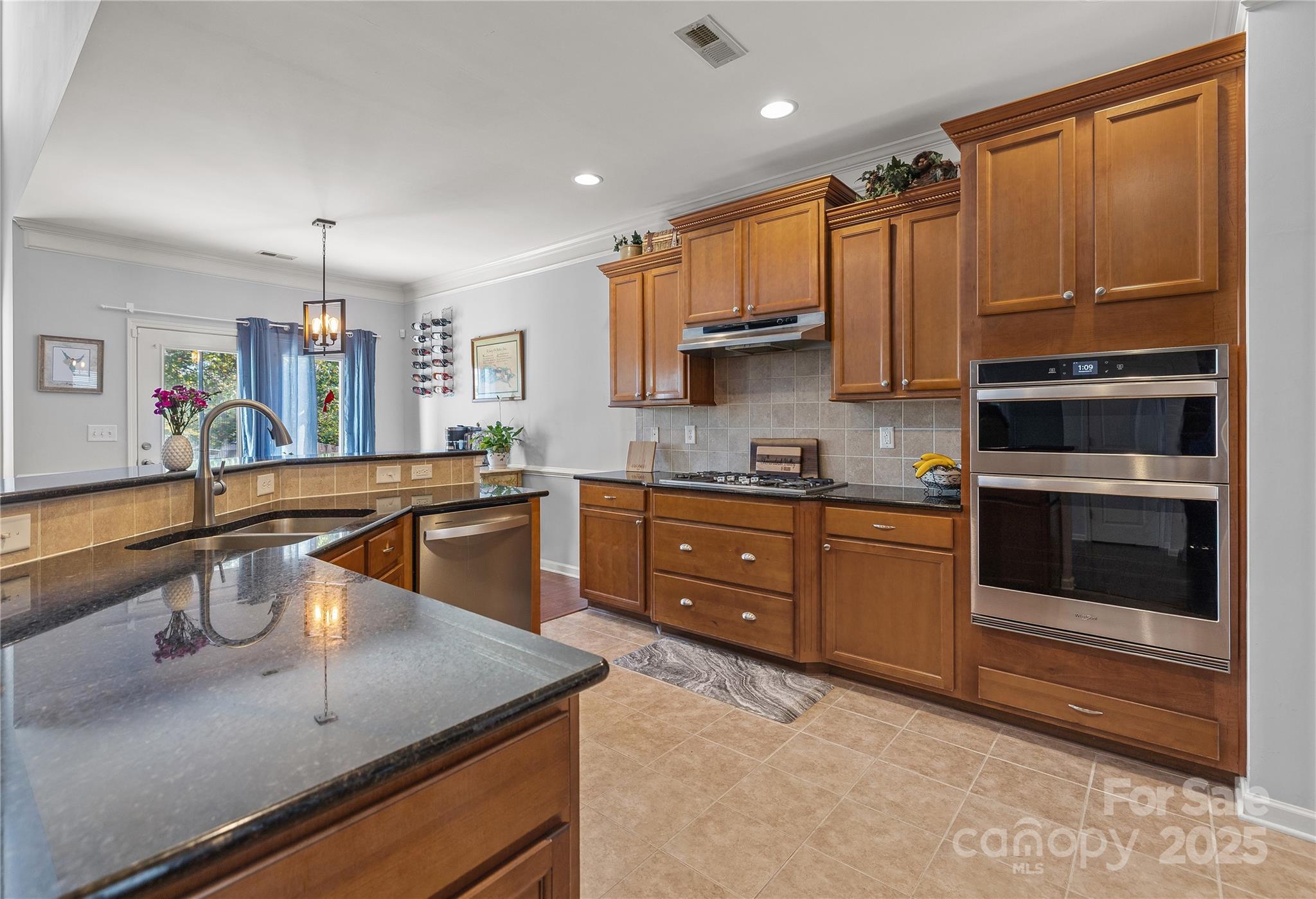 Almond Glen - Residential