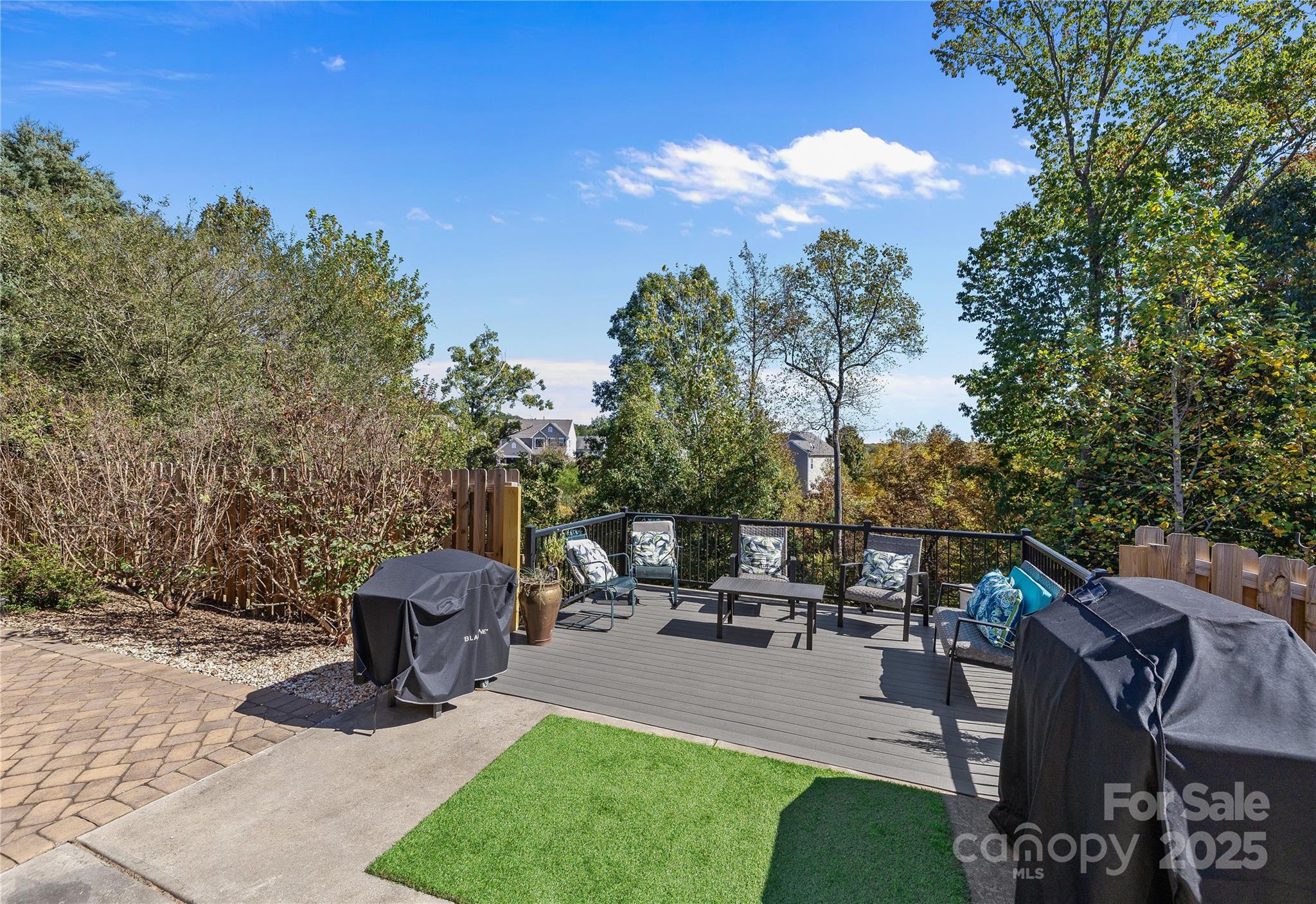 Almond Glen - Residential