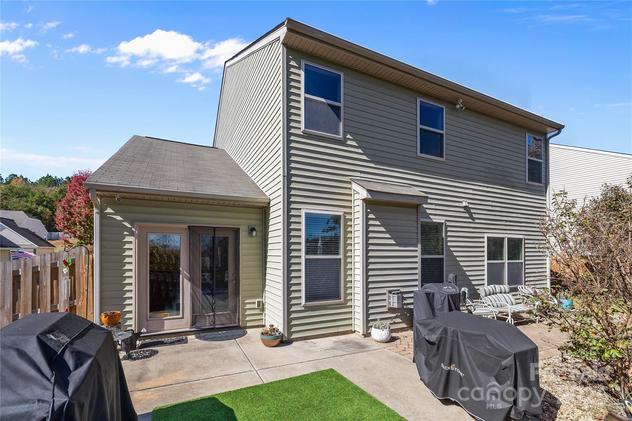 Almond Glen - Residential