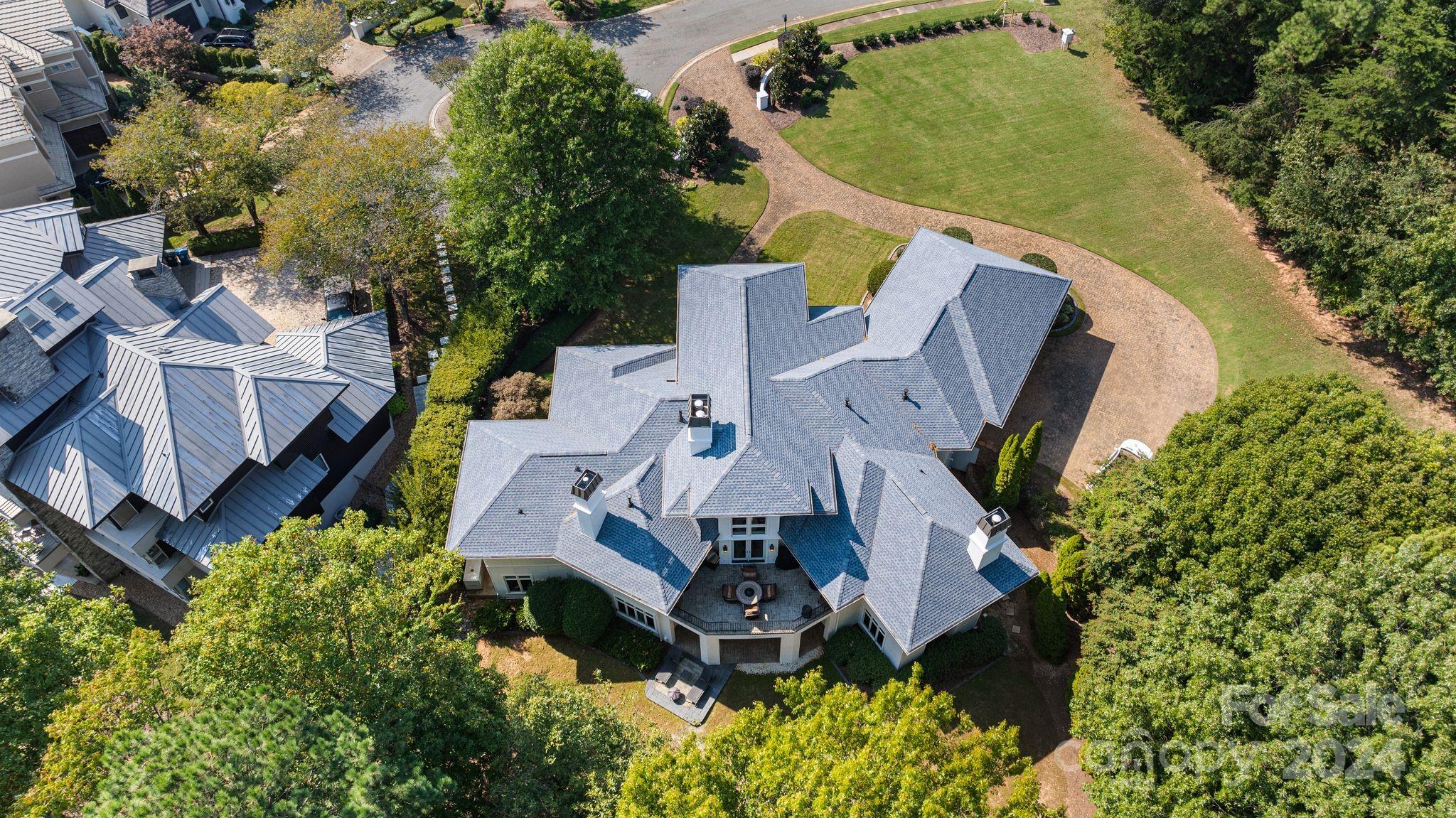 The Peninsula - Residential