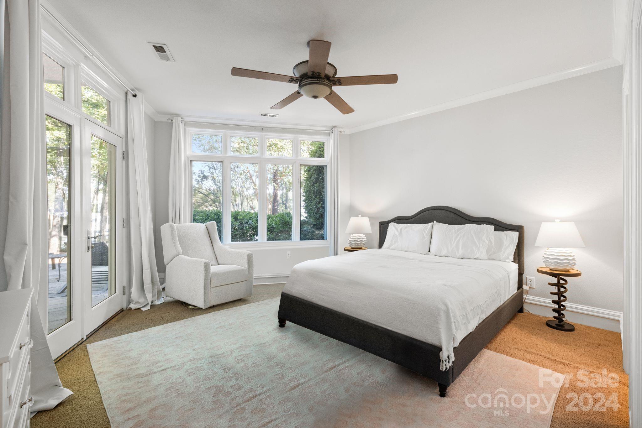 The Peninsula - Residential