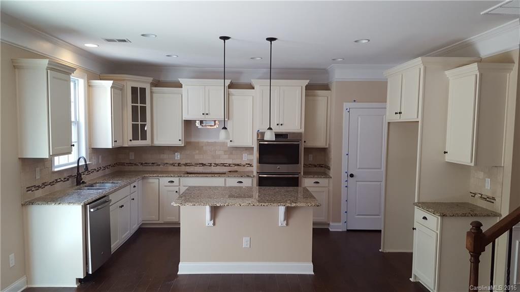 Lake Ridge - Residential