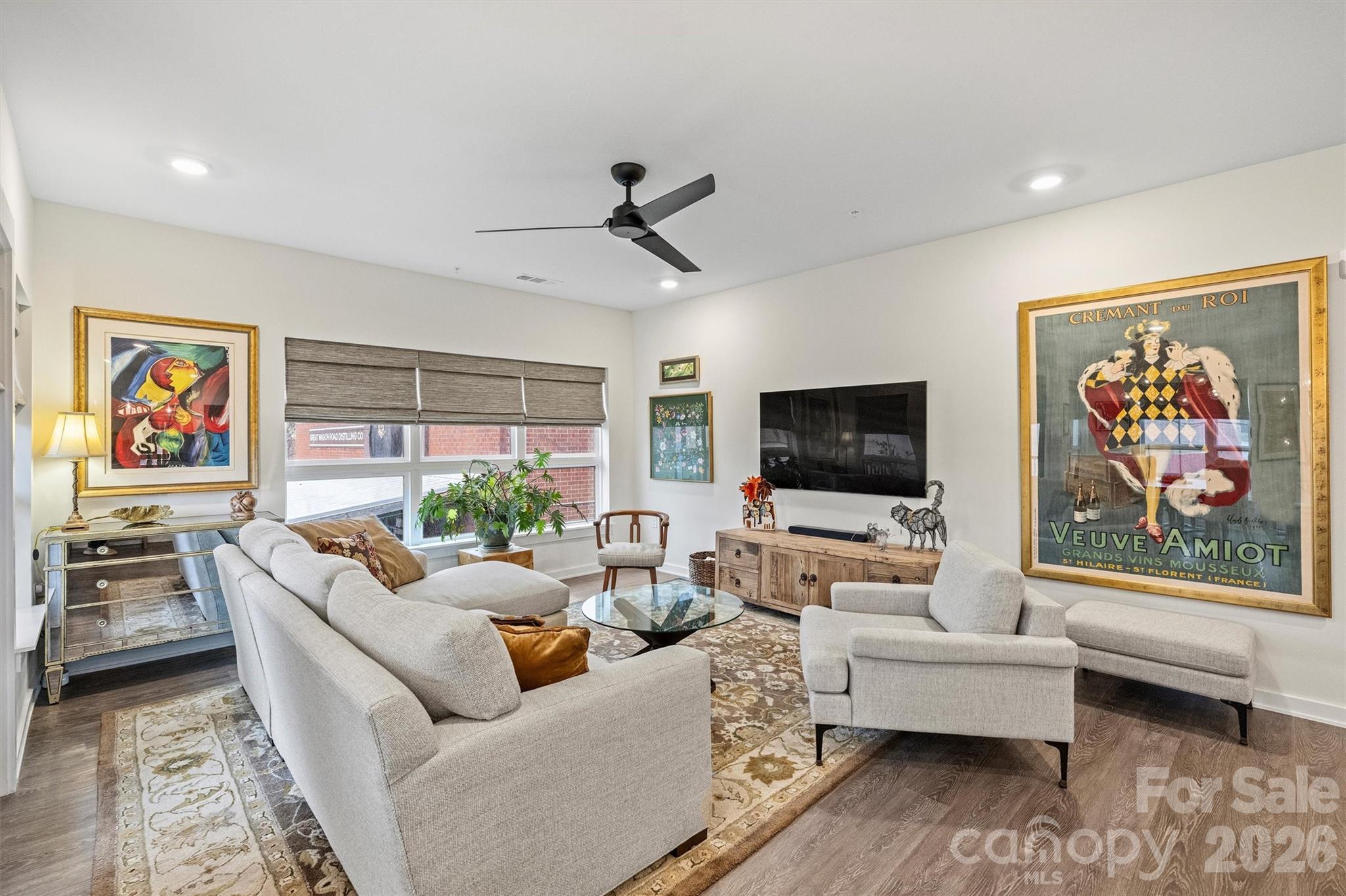 The Arts District - Residential