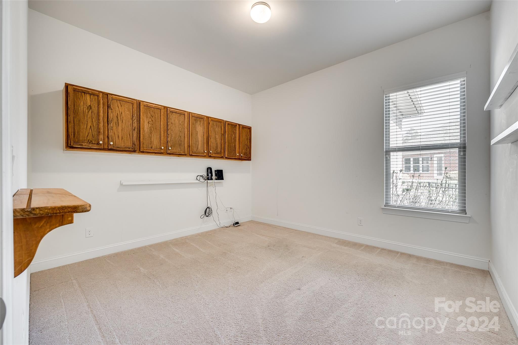 Barber Rock - Residential