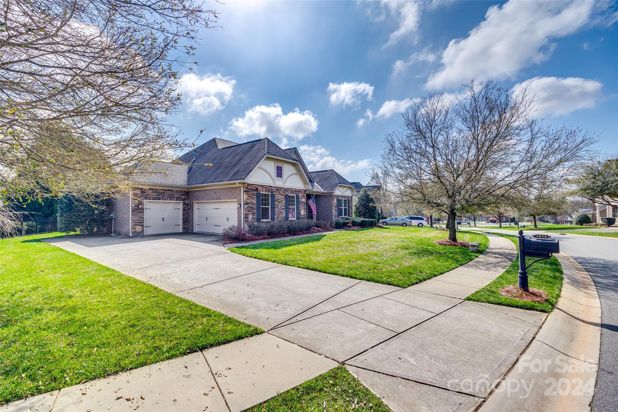 Barber Rock - Residential
