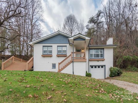 A home in Waynesville