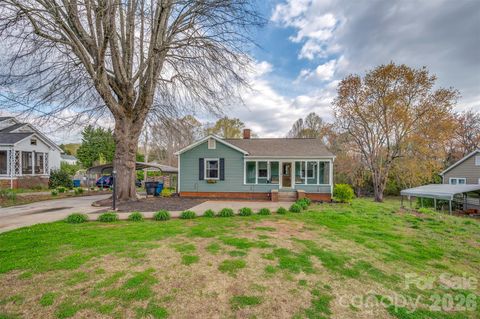 411 Arlington Street Forest City NC 28043