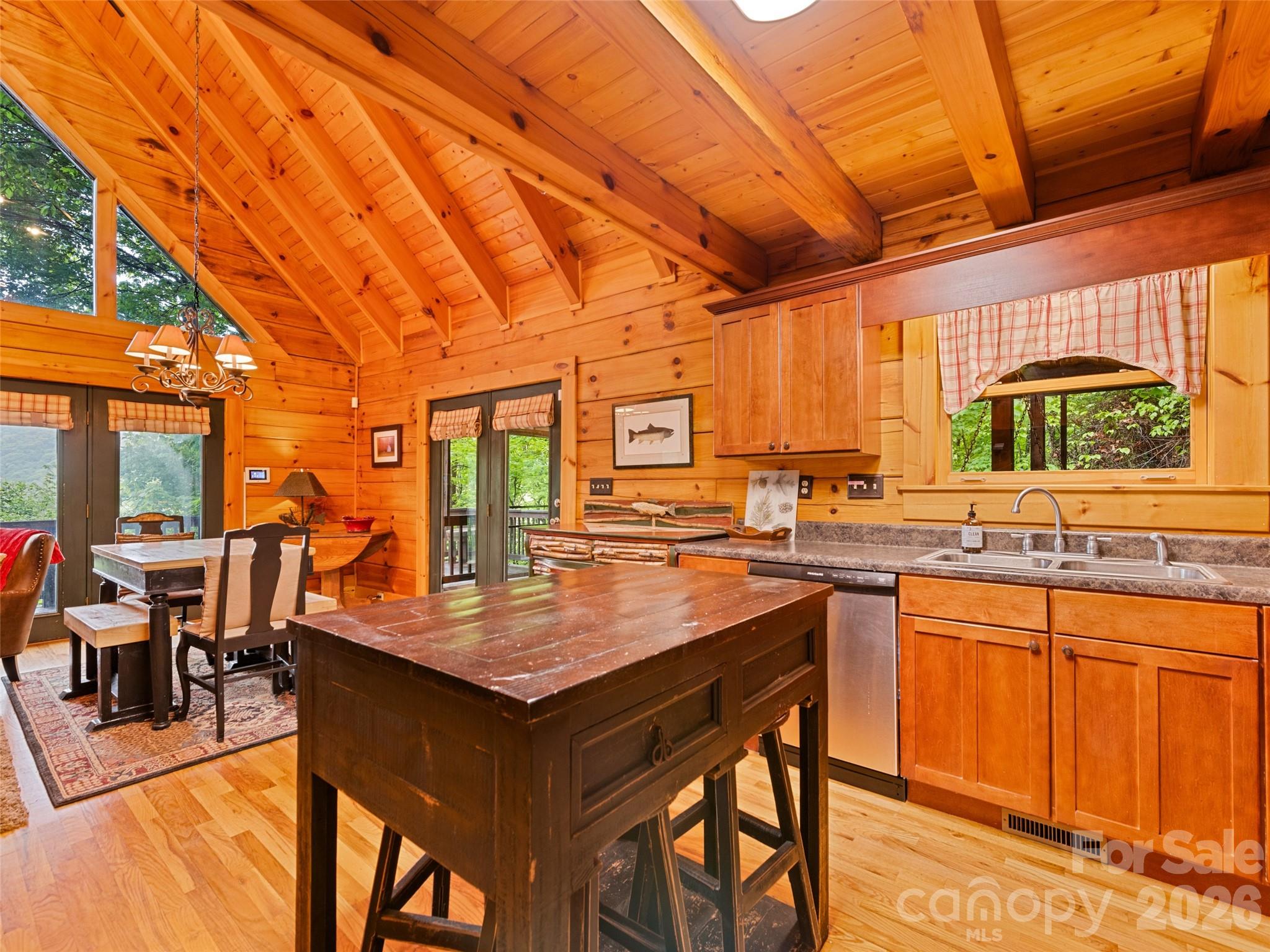 Smoky Falls - Residential