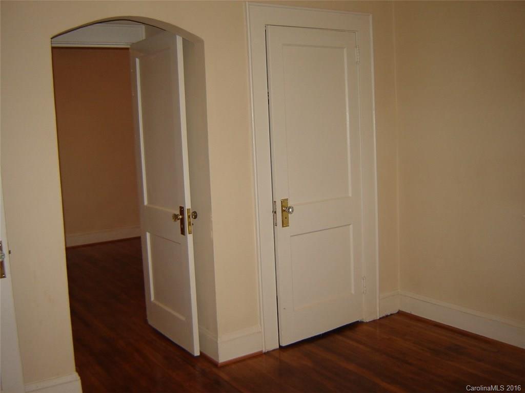 Oakhurst - Residential Lease