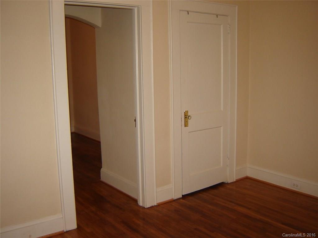 Oakhurst - Residential Lease