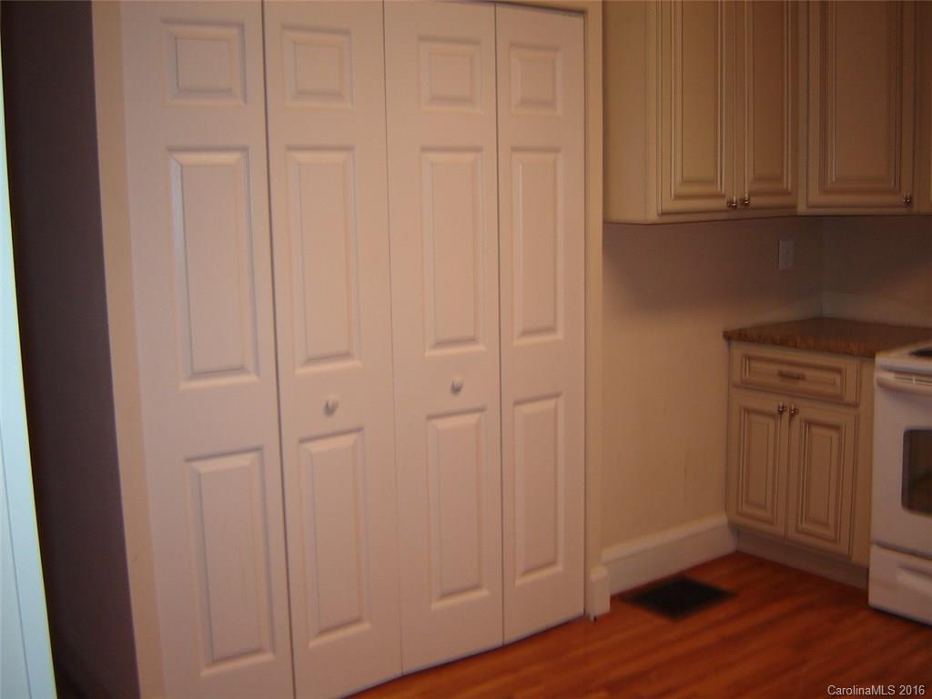 Oakhurst - Residential Lease