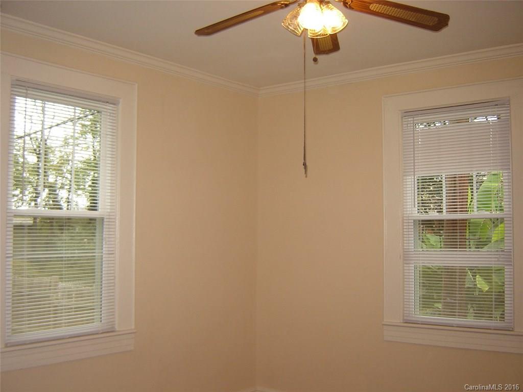 Oakhurst - Residential Lease