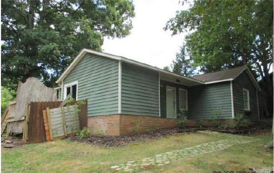 One level home with new floors, 2 bedrooms and wood deck.Time Limit Bid Property. 4.5% Buyer Premium chgd buyer at closing. No inspection contingencies accepted on TLB Properties. REO. Property sold As-Is w/o repair, warranty or Seller Disclosure.  The Listing Broker & Seller assume no responsibility & make no guarantees as to the accuracy of info herein. Seller will accept cash or conventional offers only.
