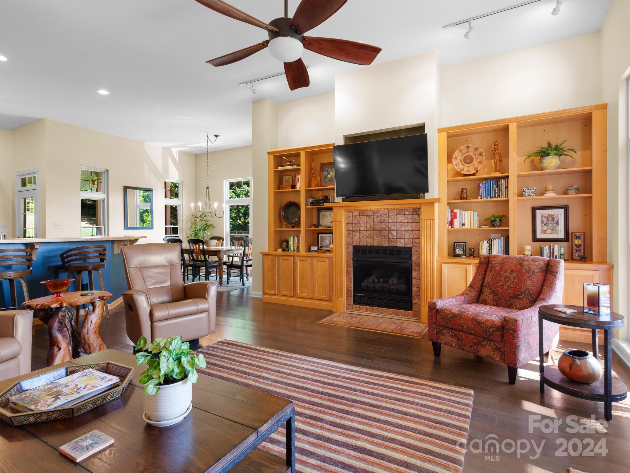 Clear Vista - Residential