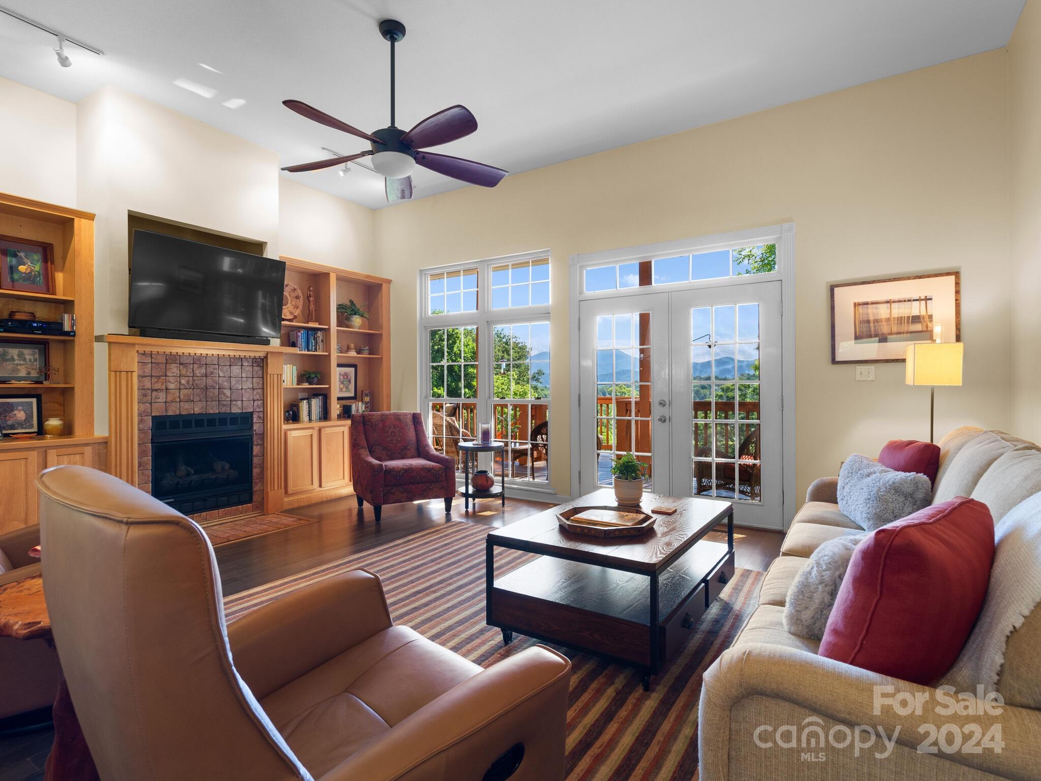 Clear Vista - Residential