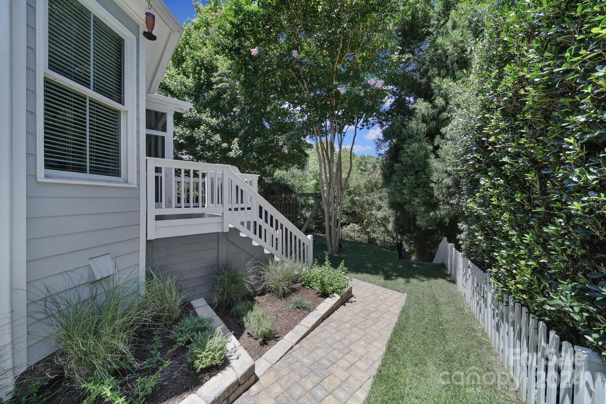 Baxter Village - Residential