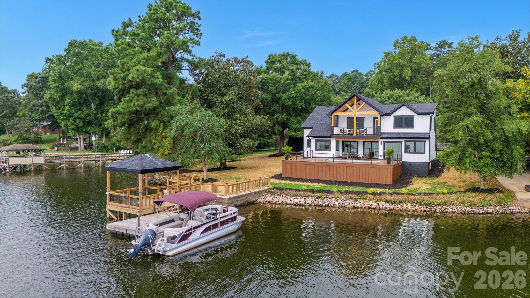 216 Lake Pines Lane