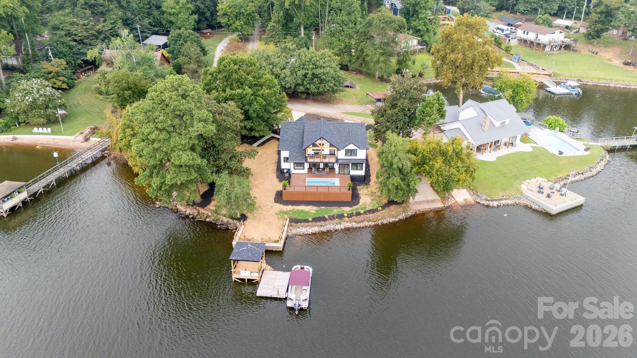 216 Lake Pines Lane