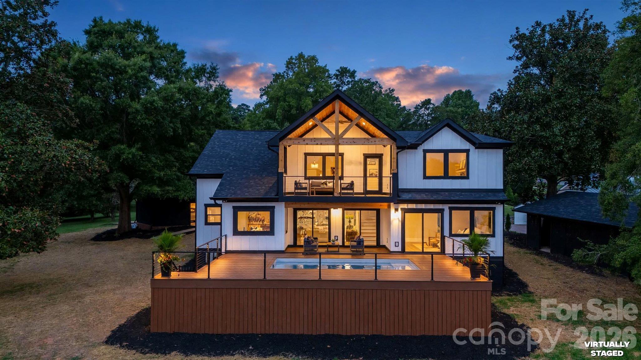 216 Lake Pines Lane
