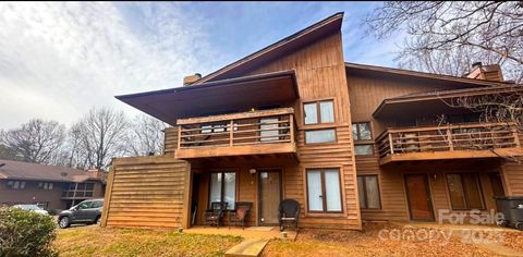 1832 J Julian Lane Charlotte NC 28208